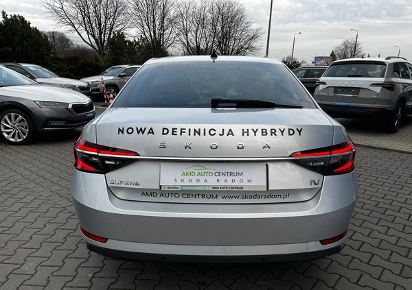Skoda Superb cena 128900 przebieg: 60000, rok produkcji 2021 z Dynów małe 781